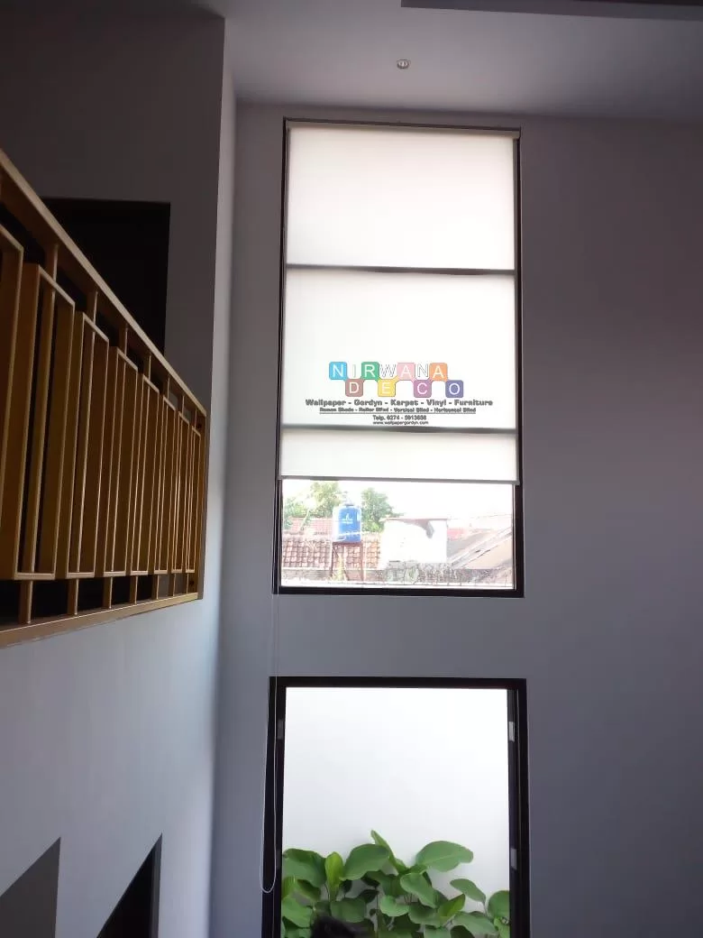 Pemasangan Roller Blind Di Jalan Perumnas Seturan, Yogyakarta