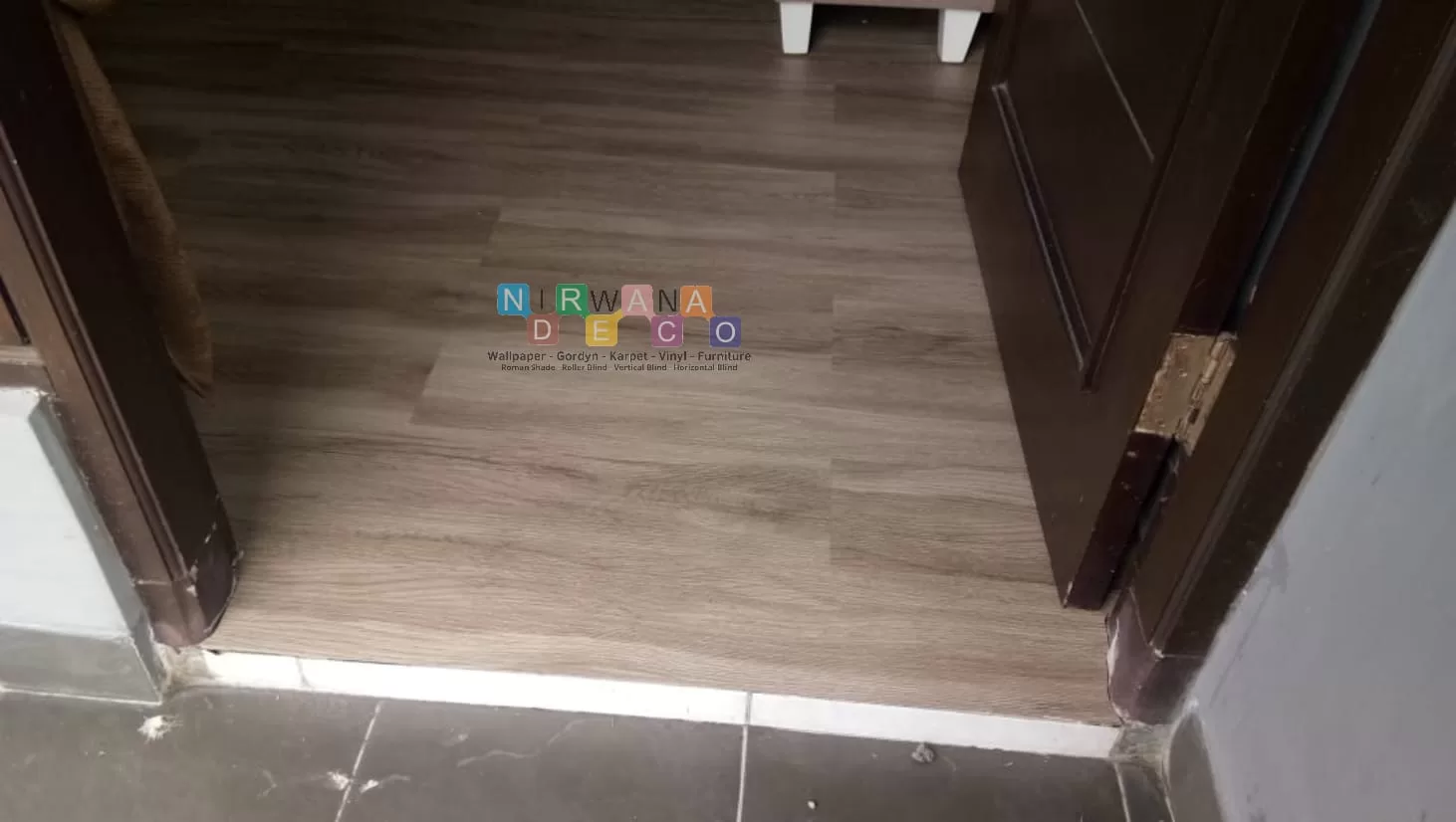 Pemasangan Vinyl Di Anggajaya Residence, Depok, Sleman