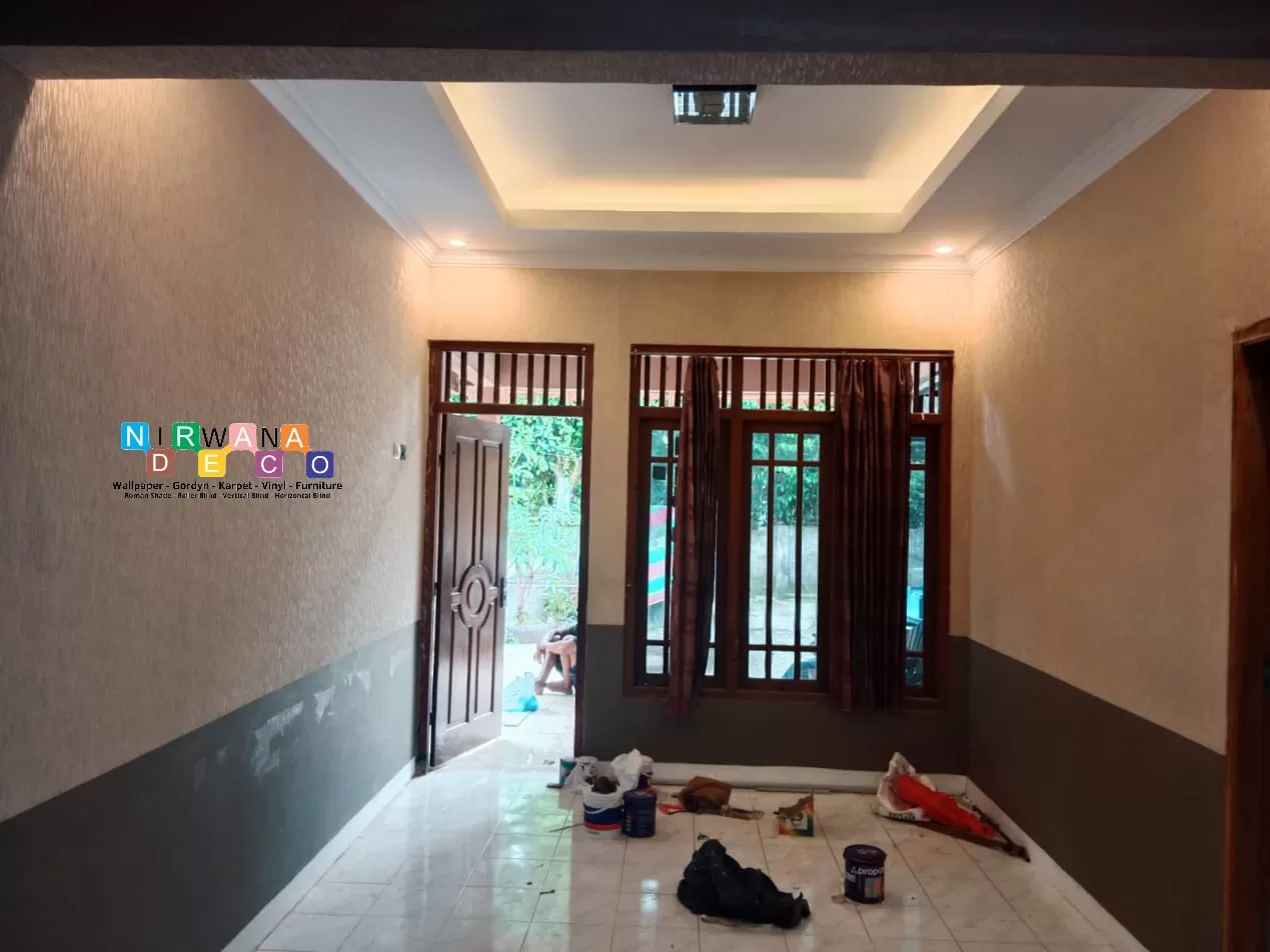 Pemasangan Wallpaper Di Sendangsari