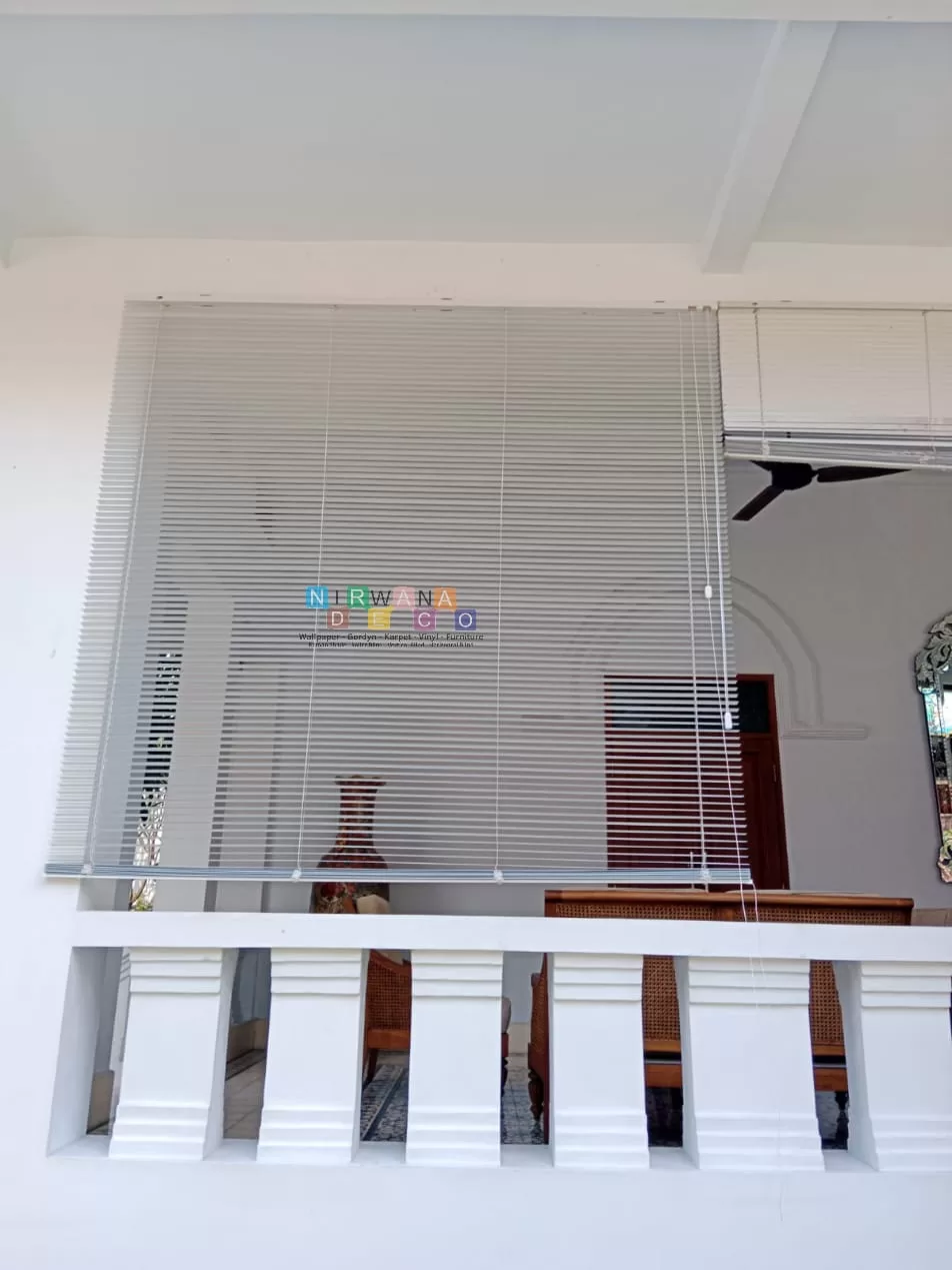 Pemasangan Horizontal Blind Di Griya Asih, Yogyakarta