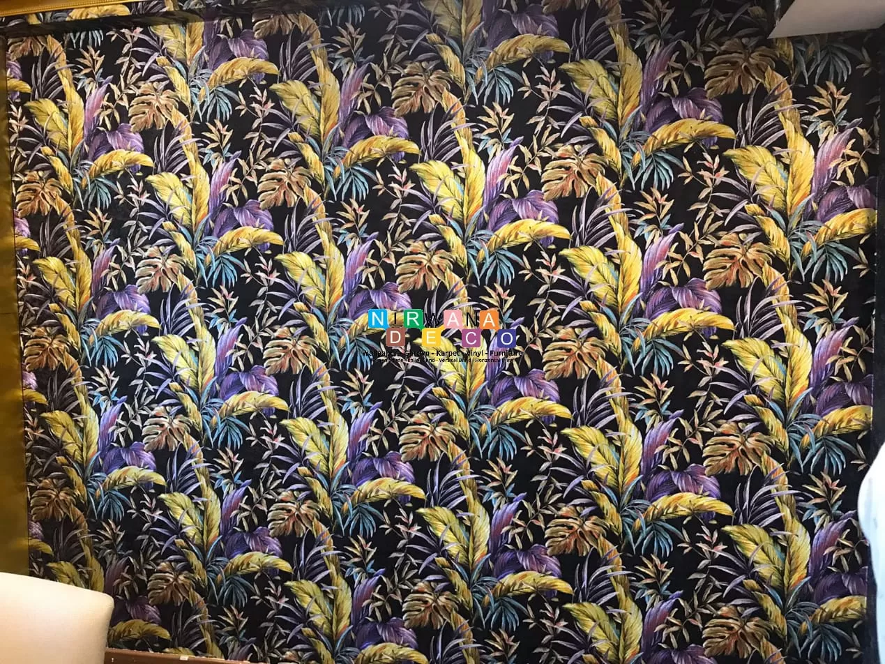 Pemasangan Wallpaper Di Partaland Amarta Apartemen