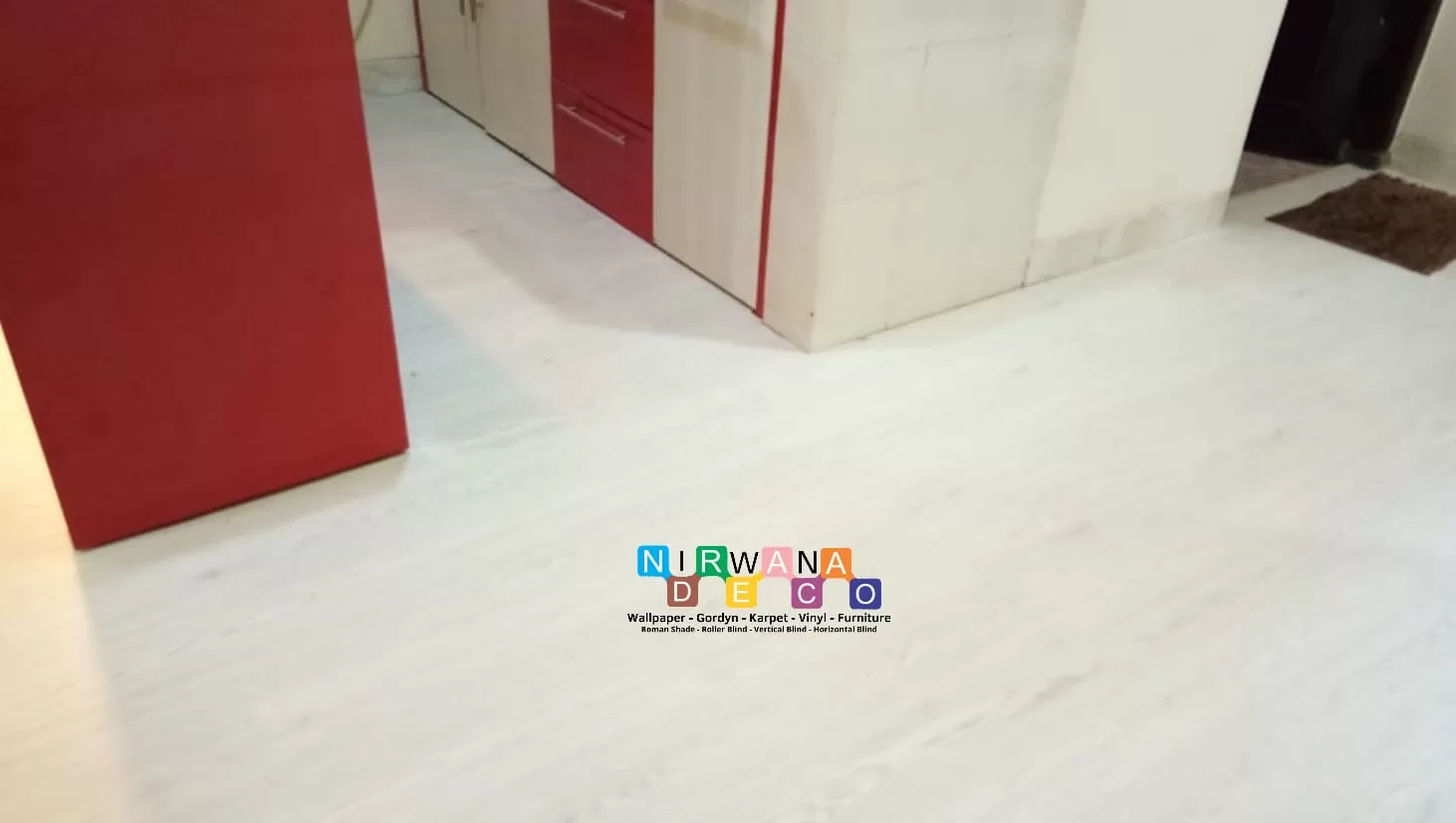 Pemasangan Vinyl Di Prenggan