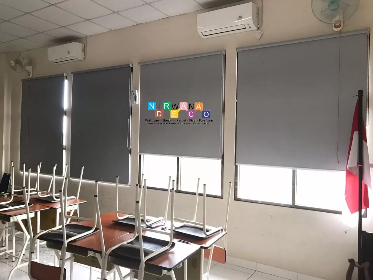 Pemasangan Roller Blind Di SD Budi Mulia Dua