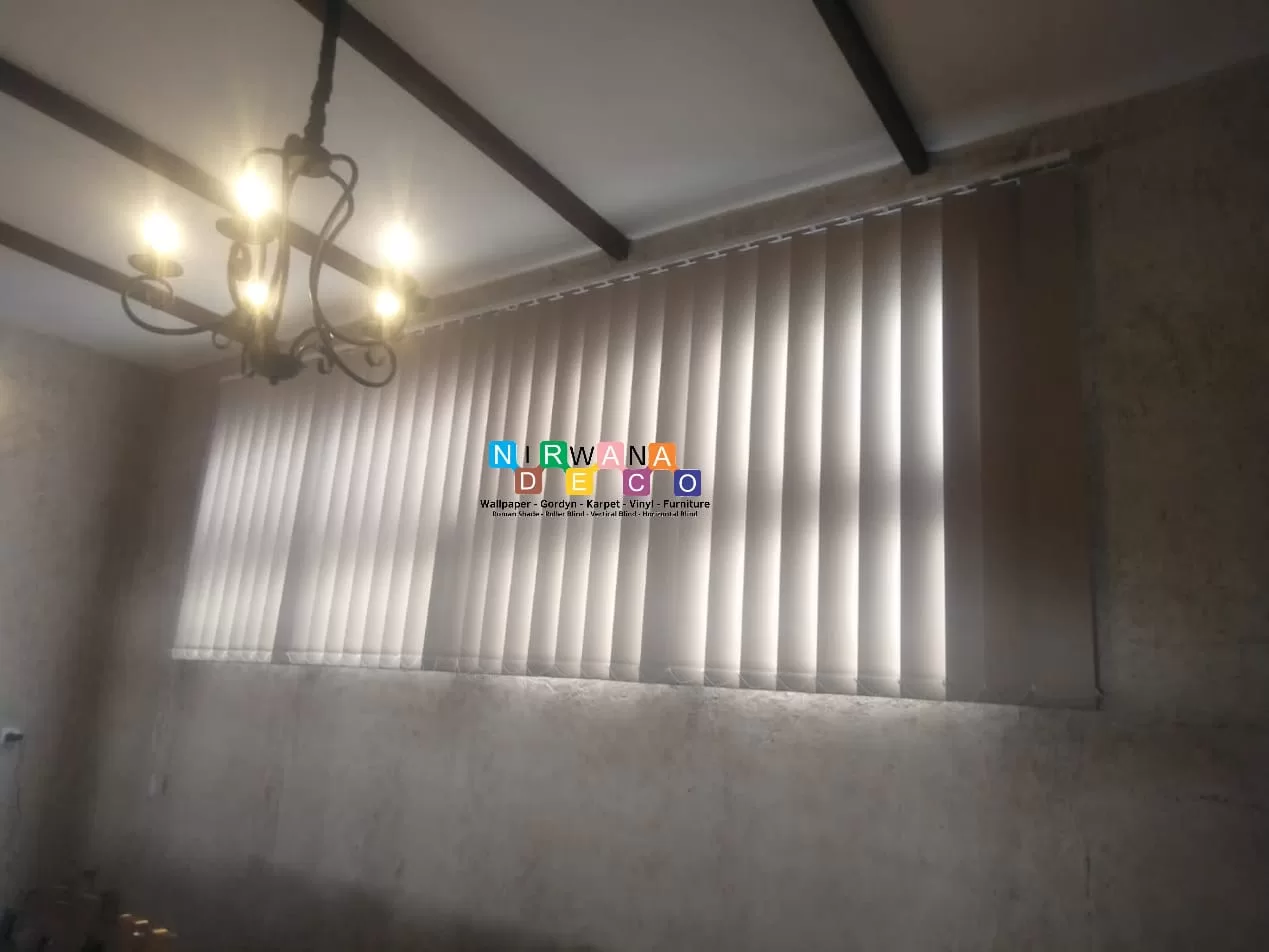 Pemasangan Vertical Blind PT Fortuna Steel