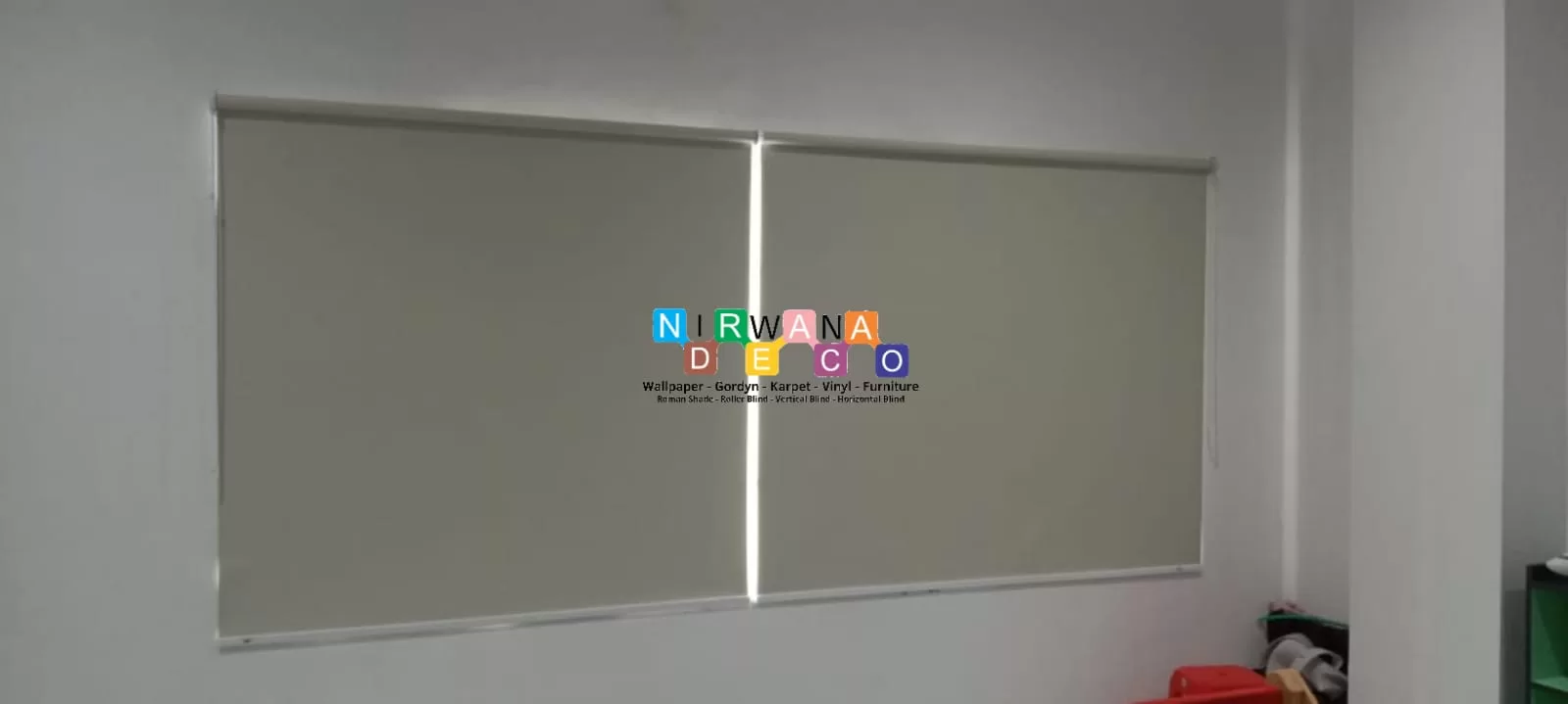 Pemasangan Roller Blind Di Jalan Jambon