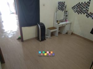 Pemasangan Vinyl lantai Di Condongcatur