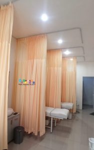 Pemasangan Gorden Di Savya Aesthetic Clinic