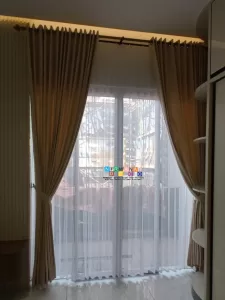 Pemasangan Gorden Di Jalan Damai