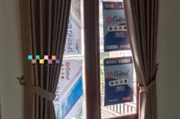Pemasangan Gorden Di Sonosewu