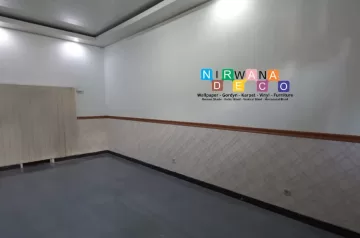 Pemasangan Wallpaper Di Pastika Hijaudamai Anggajaya Residence