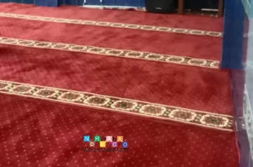 Pemasangan Karpet Masjid Di Masjid Baiturrahim