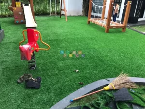 Pemasangan Karpet Rumput Di OTADAN Resto, Pakem, Sleman