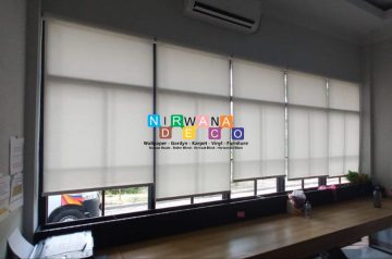 Pemasangan Roller Blinds Di Pandowoharjo