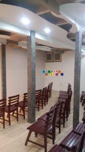 Pemasangan Wallpaper Di Gereja Demangan