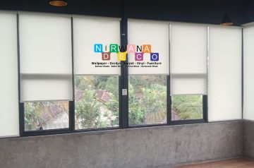 Pemasangan Roller Blinds Di Pakem