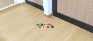 Pemasangan Vinyl Lantai Di RS Condong Catur