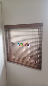 Pemasangan Wooden Blinds Di Condongcatur