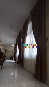 Pemasangan Gorden Di Jalan Tirtodipuran