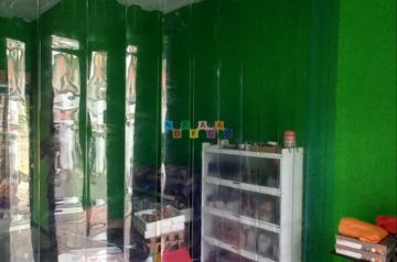 Pemasangan Tirai PVC Di Kios Berdikari, Mlati, Sleman