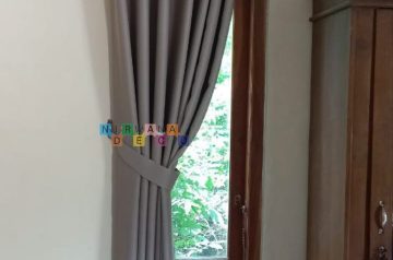 Pemasangan Gorden Di SAVIRA Batik, Imogiri, Bantul