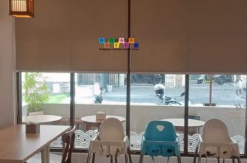 Roller Blinds merupakan salah satu elemen penutup jendela