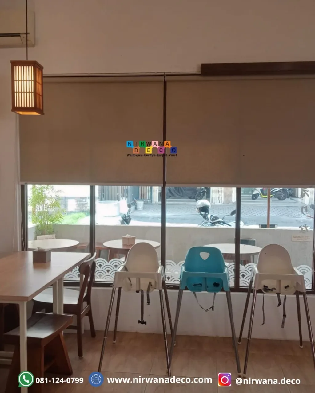 Roller Blinds merupakan salah satu elemen penutup jendela