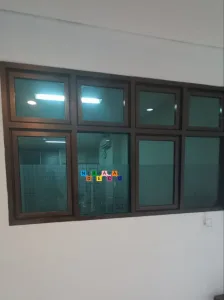 Pemasangan Sticker Sandblast Di Stikes Jendral Achmad Yani