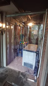 Pemasangan Tirai PVC Di Wedang Kopi