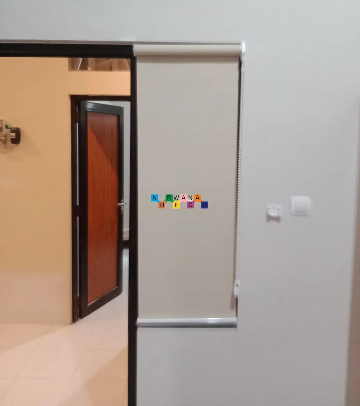 Pemasangan Roller Blinds Di Trihanggo