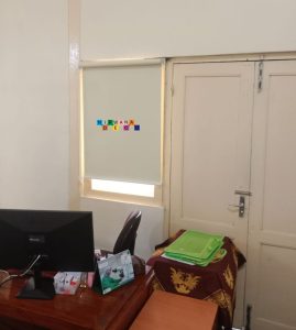 Pemasangan Roller Blinds Di Kraton