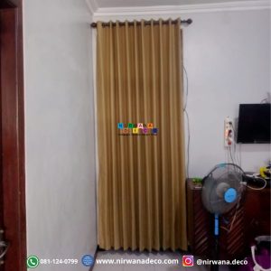 pemasangan gorden di Darmo Indah Selatan VI Blok GG no. 54 Surabaya, Jawa Timur.