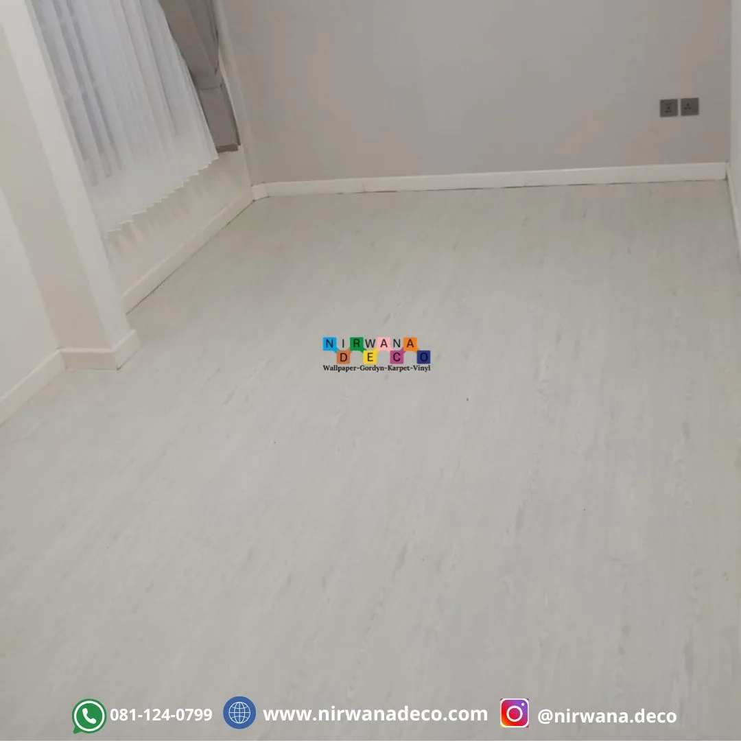 Pemasangan Vinyl Lantai di Citraland, Surabaya, Jawa Timur.