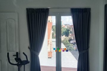Pemasangan Gorden Di Pondok Permai