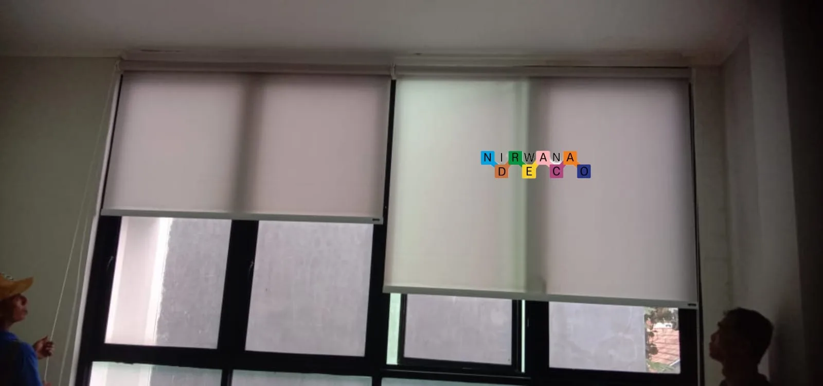Pemasangan Roller Blinds Di Lempongsari