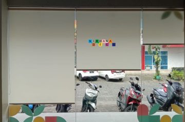 Pemasangan Roller Blinds Di CV Prospek Mitra Abadi