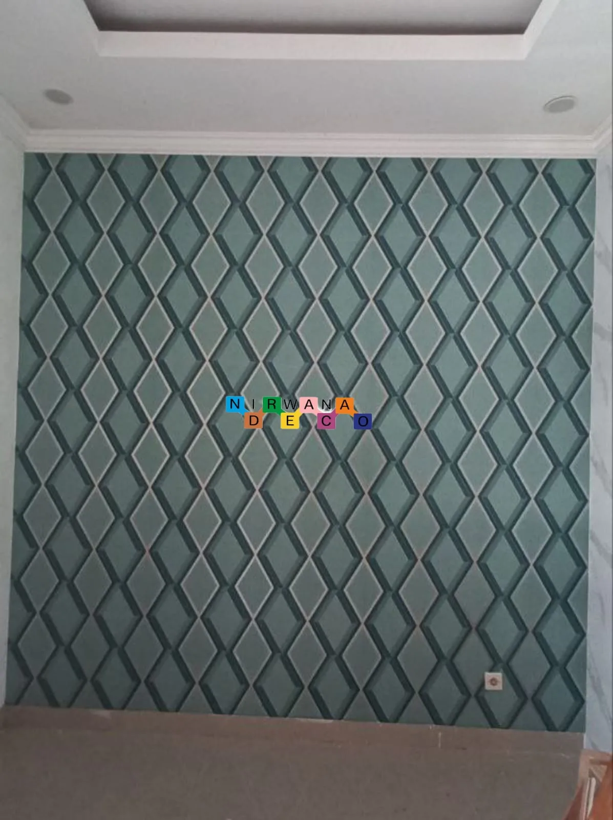 Pemasangan Wallpaper Di Pondok Permai Giwangan