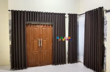 Pemasangan Gorden Di Sentolo