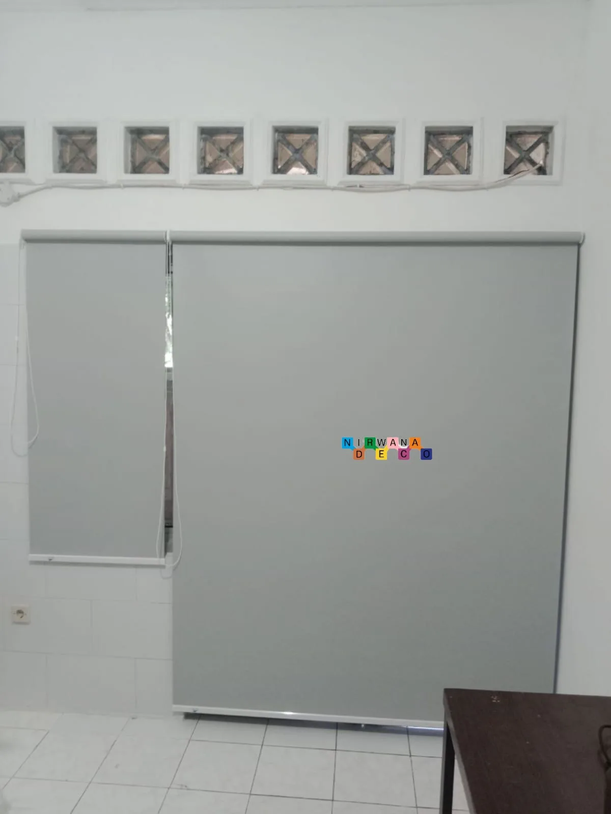 Pemasangan Roller Blinds Di Demangan