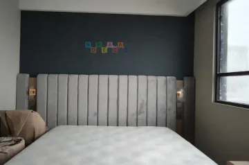 Proyek Pemasangan Wallpaper Di Hotel Aston, Yogyakarta