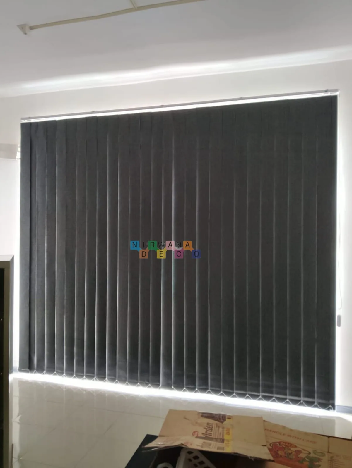 Pemasangan Vertical Blinds Di Ruko Plaza Segi, Sukomanunggal, Surabaya
