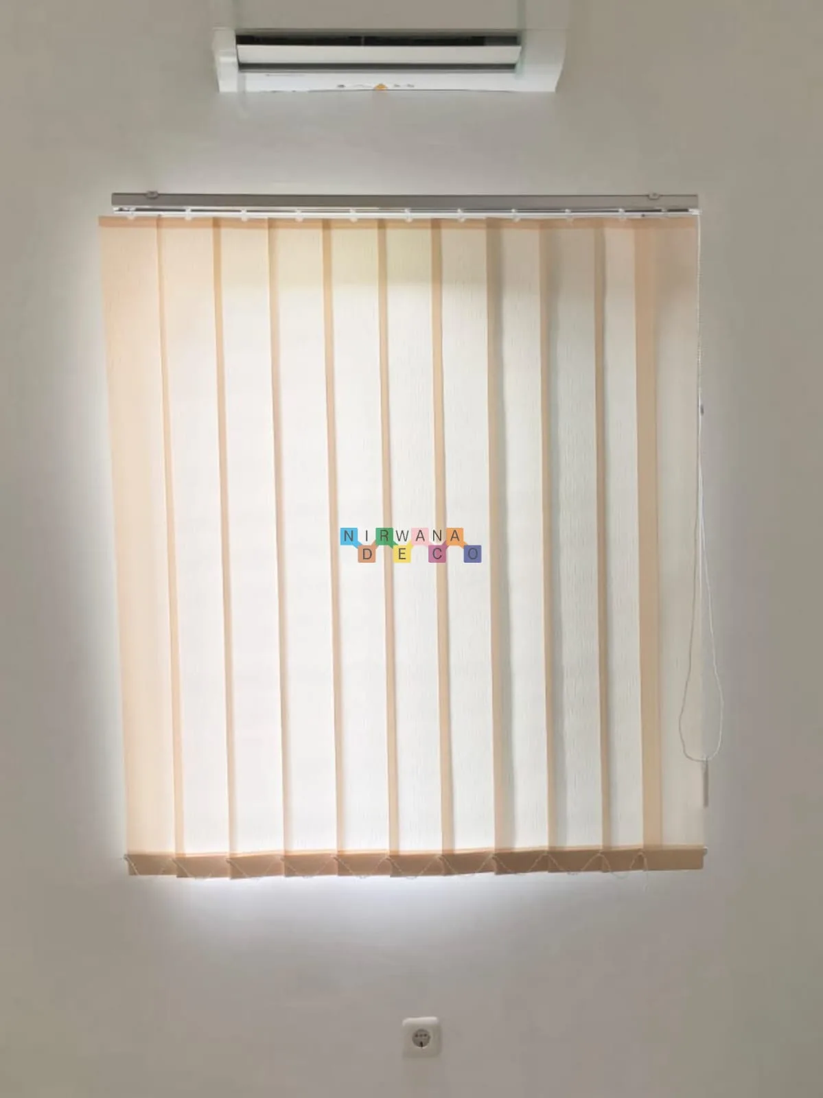 Pemasangan Vertical Blinds Di Jl Pandanaran UII - Candiwinangun, Ngaglik, Sleman