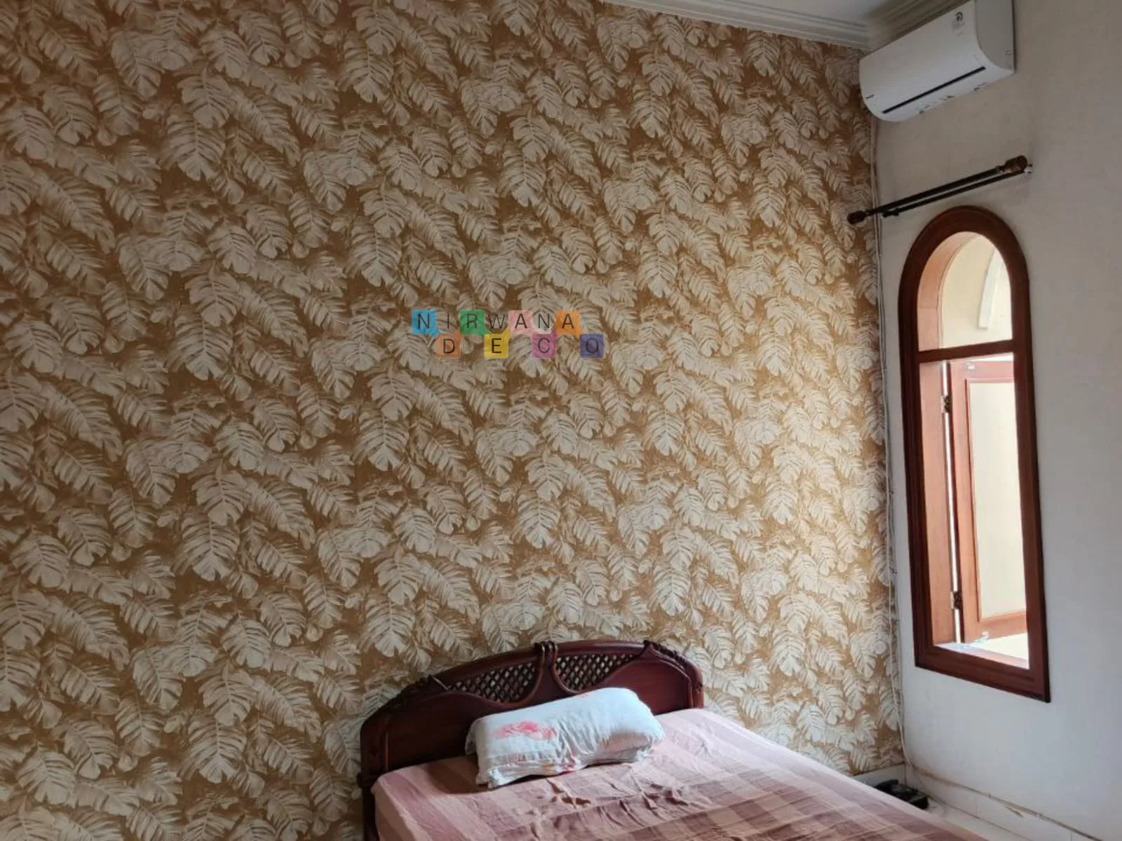 Pemasangan Wallpaper Di Perum Casa Grande, Sleman