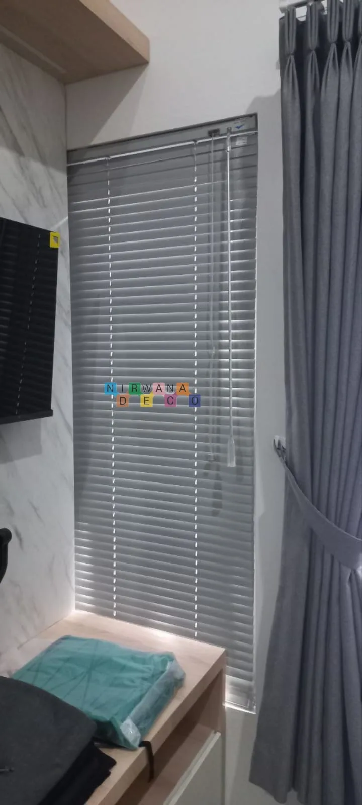 Pemasangan Horizontal Blinds di Teratai Kost Exclusive, Maguwoharjo, Sleman