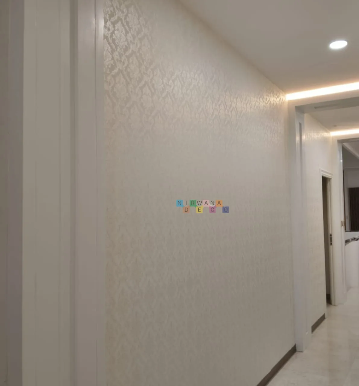 Pemasangan Wallpaper Di BDG Office Park II, Wiyung, Surabaya