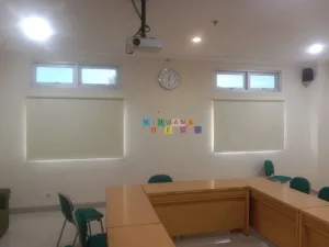 Pemasangan Roller Blinds Di Kampus Universitas Muhammadiyah Yogyakarta