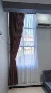 Pemasangan Gorden Di SMP Muhammadiyah 2, Yogyakarta