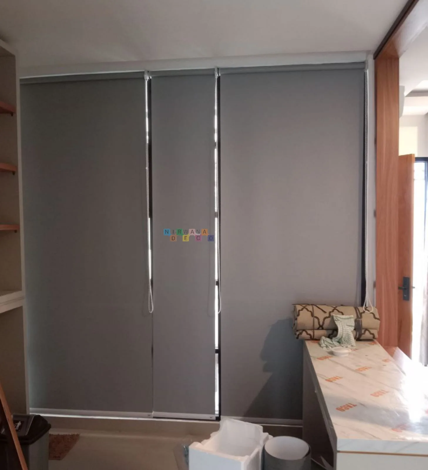 Pemasangan Roller Blinds Di Perumahan Sahira Dharmawangsa, Yogyakarta