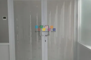 Pemasangan Tirai PVC di Gudang Margomulyo Surabaya oleh Nirwana Deco Surabaya