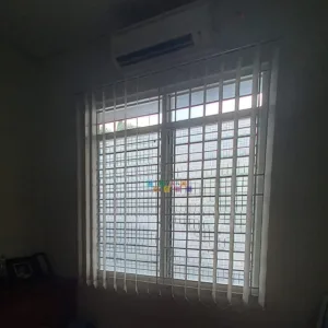 Proyek Pemasangan Vertical Blinds Di Politeknik YKPN, Yogyakarta