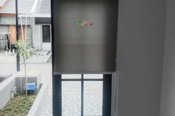 Proyek Pemasangan Roller Blinds Di Perumahan DM Village, Sudimoro, Bantul